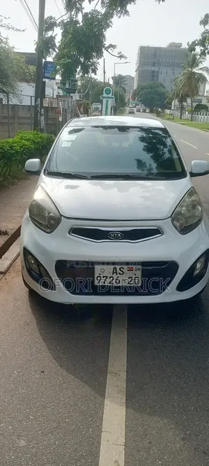 Kia Morning 2012 White