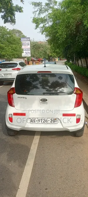 Kia Morning 2012 White
