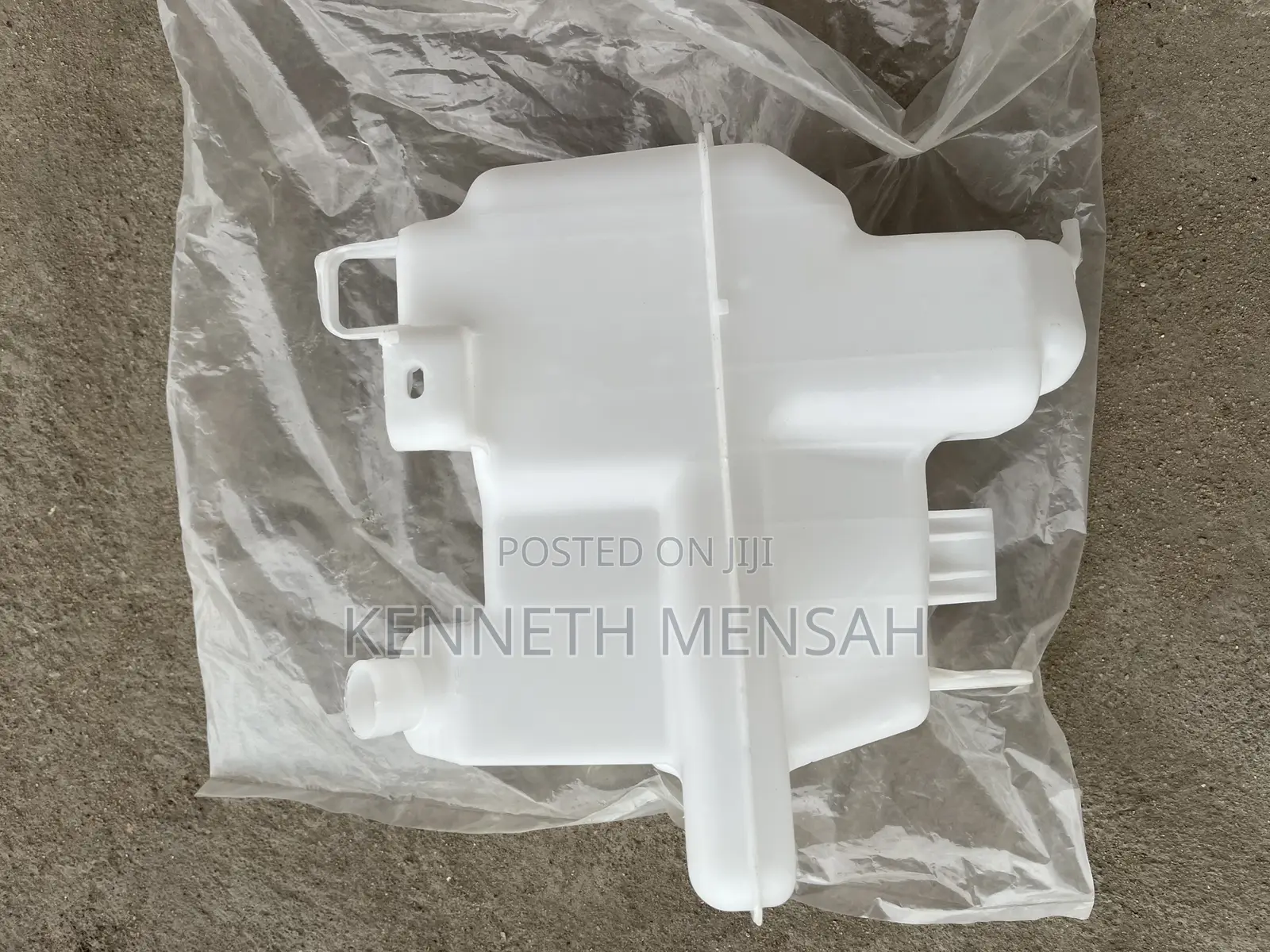 Mazda 6 2014-2019 Wiper Bottle