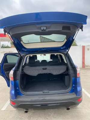 Ford Escape SE 4x4 2018 Blue