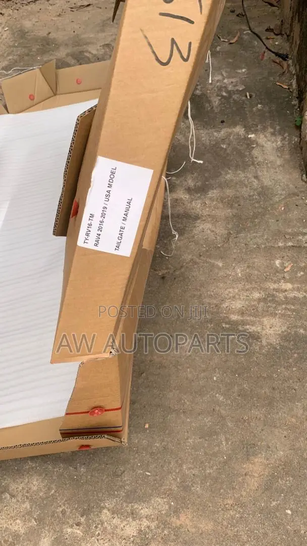 Toyota Rav4 2016-2018 Tailgate \Boot