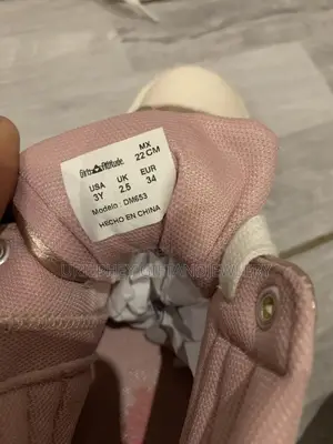 Kids Shimmering Rose Gold High-Tops – Stylish Metallic Fashion Shoes