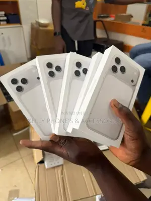 New Apple iPhone 17 Pro Max 2 TB Silver
