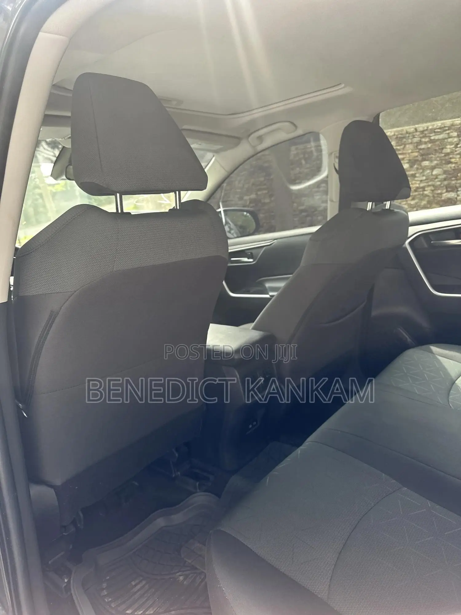 Toyota RAV4 XLE AWD 2023 Gray