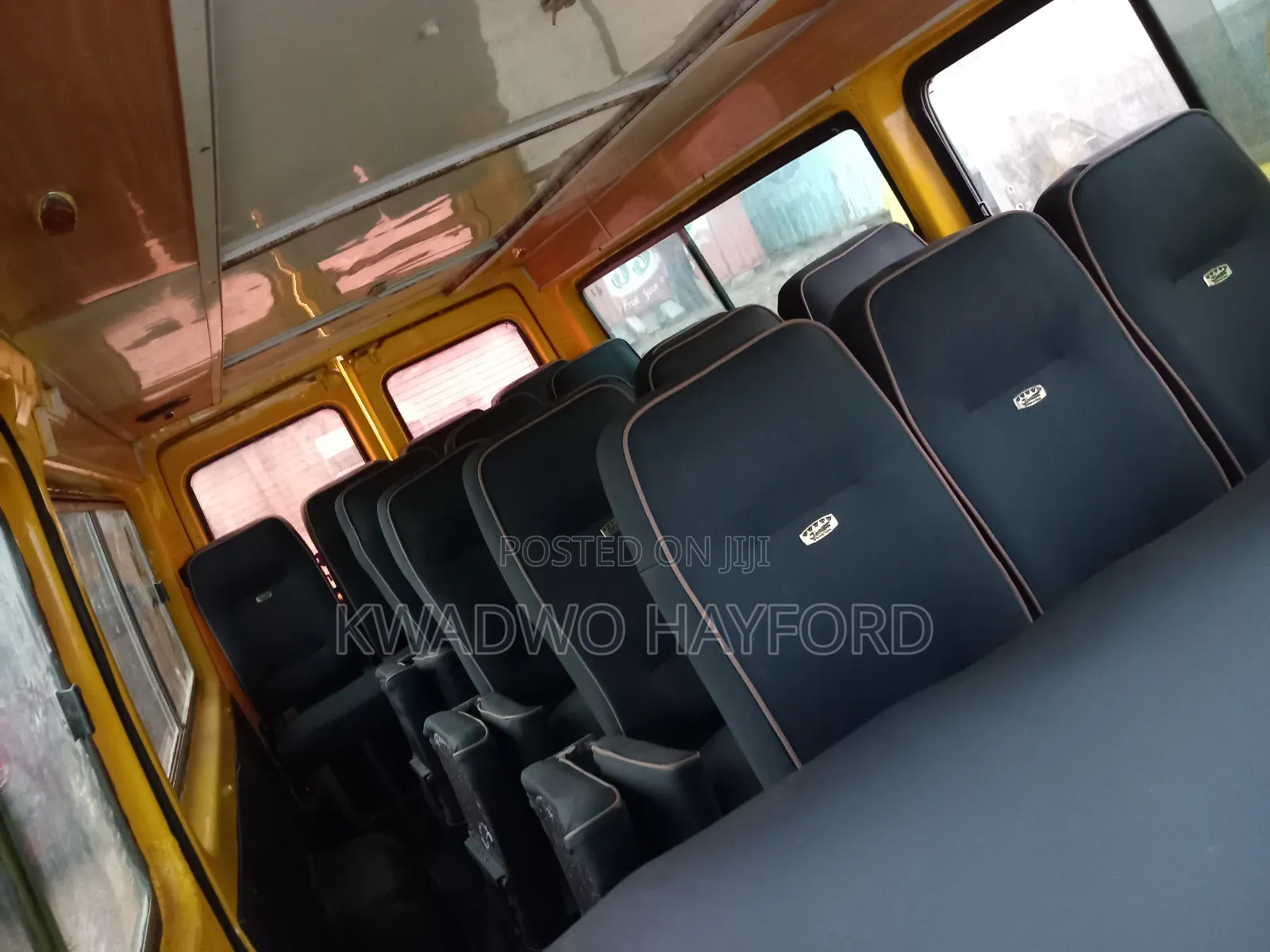 Mercedes-Benz Sprinter 2009 Yellow
