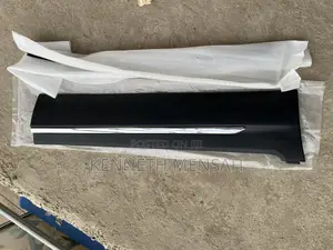 Honda Pilot 2023-2025 Back Door Moulding