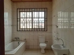 Furnished 6bdrm House in Atasomanso, Kumasi Metropolitan for rent