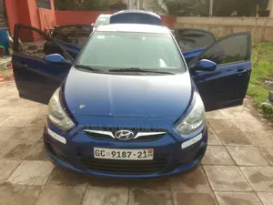 Hyundai Accent 2012 Blue