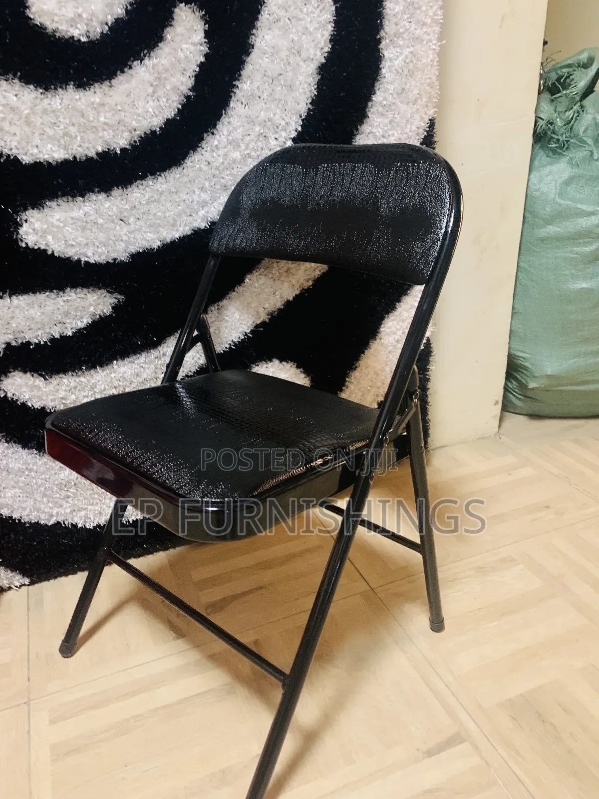 Foldable Leather Chair