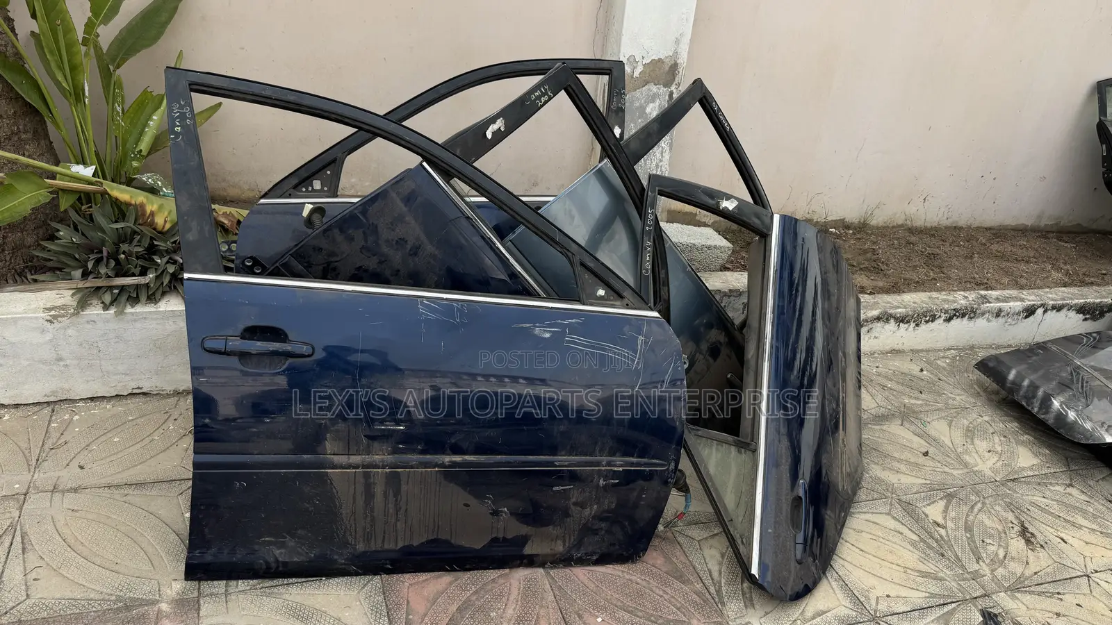 Toyota Camry 2002,2003,2004,2005,2006 Doors Set Available