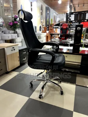 Swivel Base Office Chair