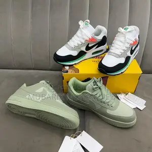 Sneakers Hub