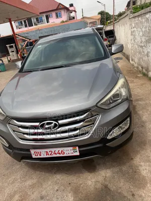 Hyundai Santa Fe 2015 Gray