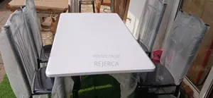 Dinning Set as Seen