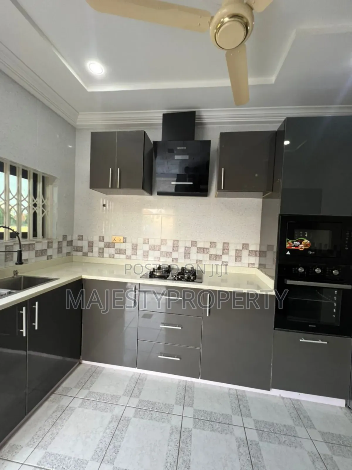 3bdrm Apartment in Spintex for rent
