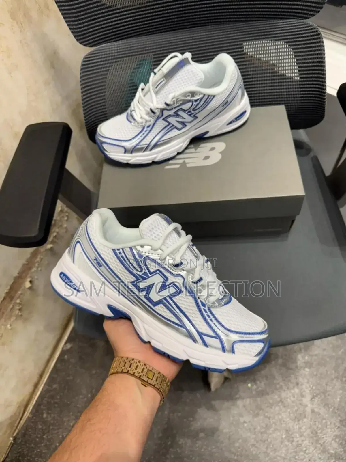 New Balance 740
