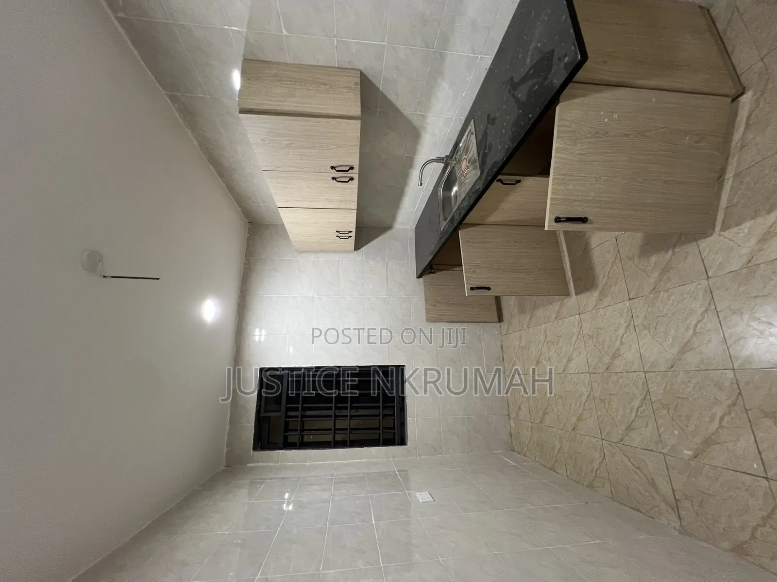 1bdrm Apartment in Mr Justice Estate, Bortiano for rent