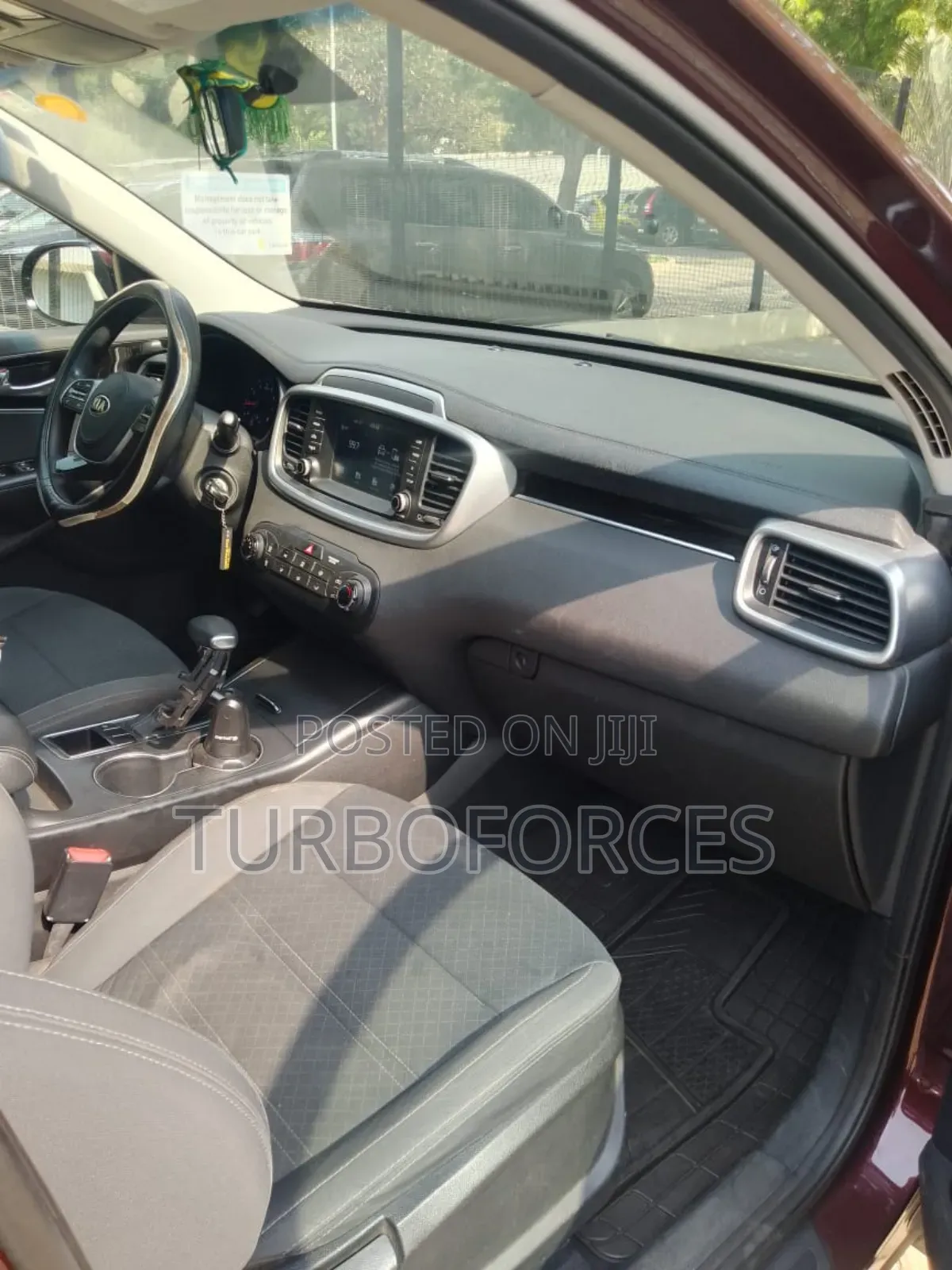 Kia Sorento 2.4L LX FWD 2019 Brown