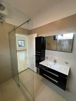 3bdrm House in America House, East Legon for rent