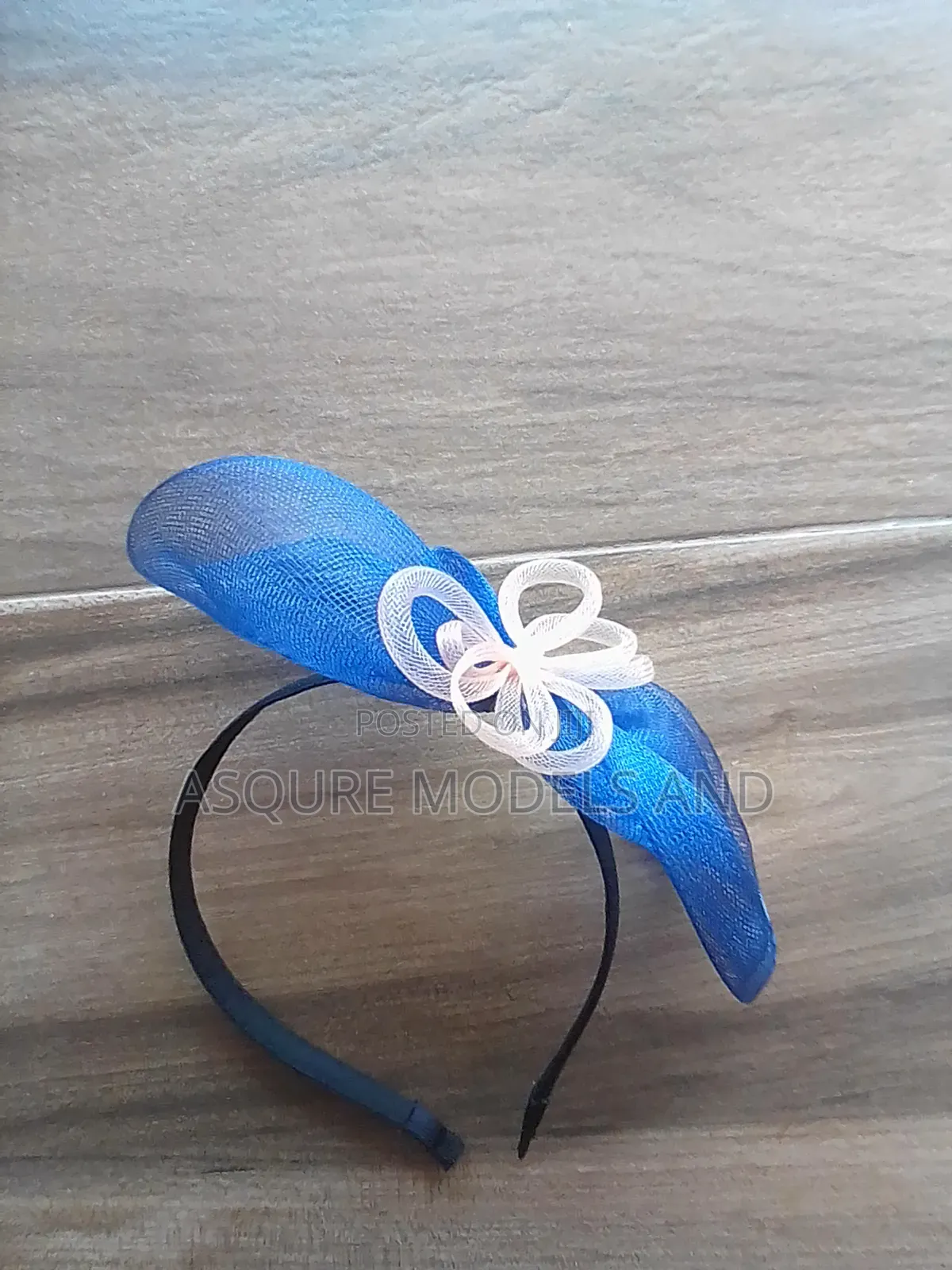 Fascinator/Head Ban