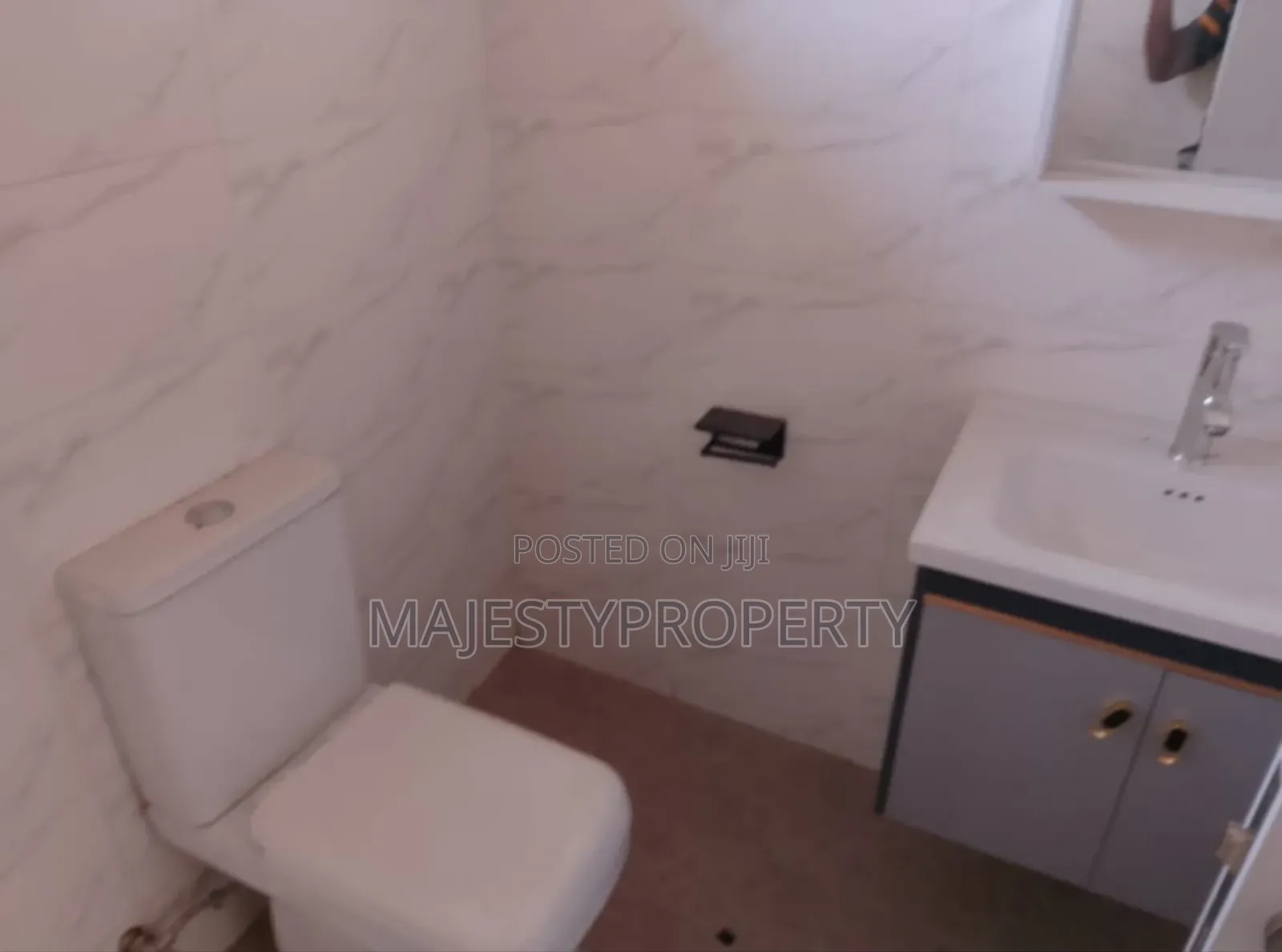 500 Square Meters Space For Rent At Spintex Manet