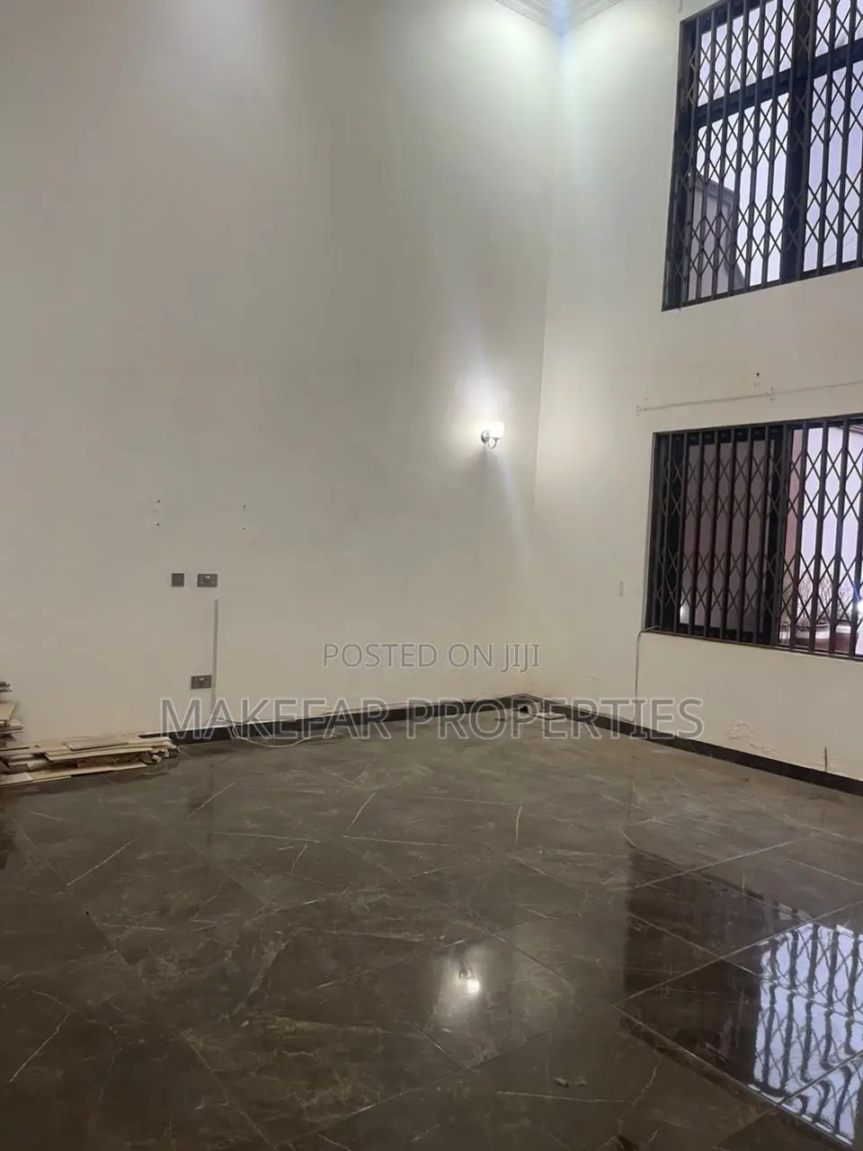 4bdrm House in Adjiriganor for rent