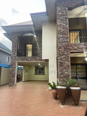 4bdrm House in Adjiriganor for rent