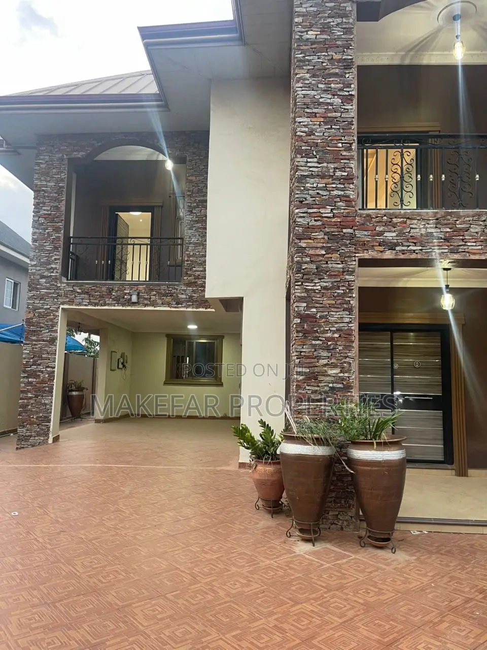 4bdrm House in Adjiriganor for rent