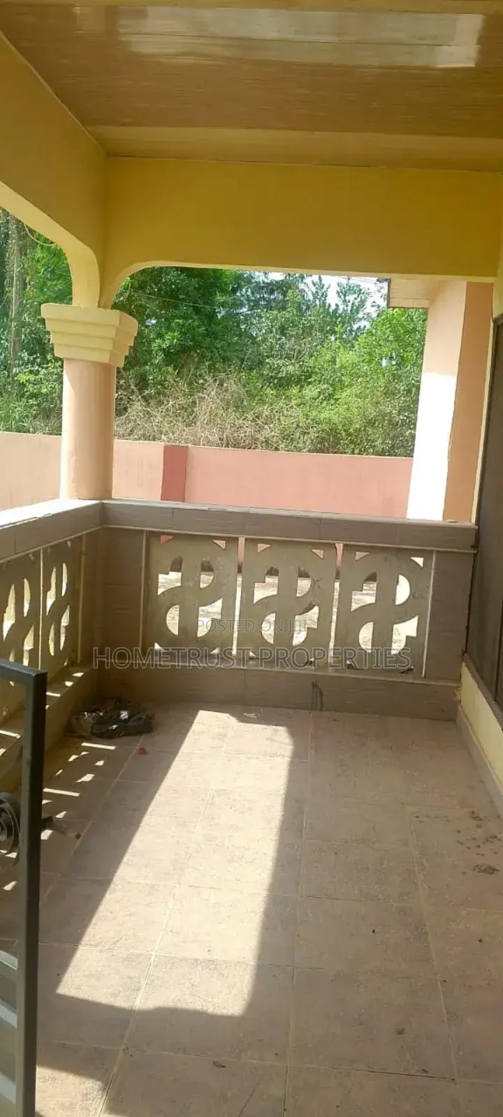 3bdrm House in Hometrust Properties, Amasaman for sale