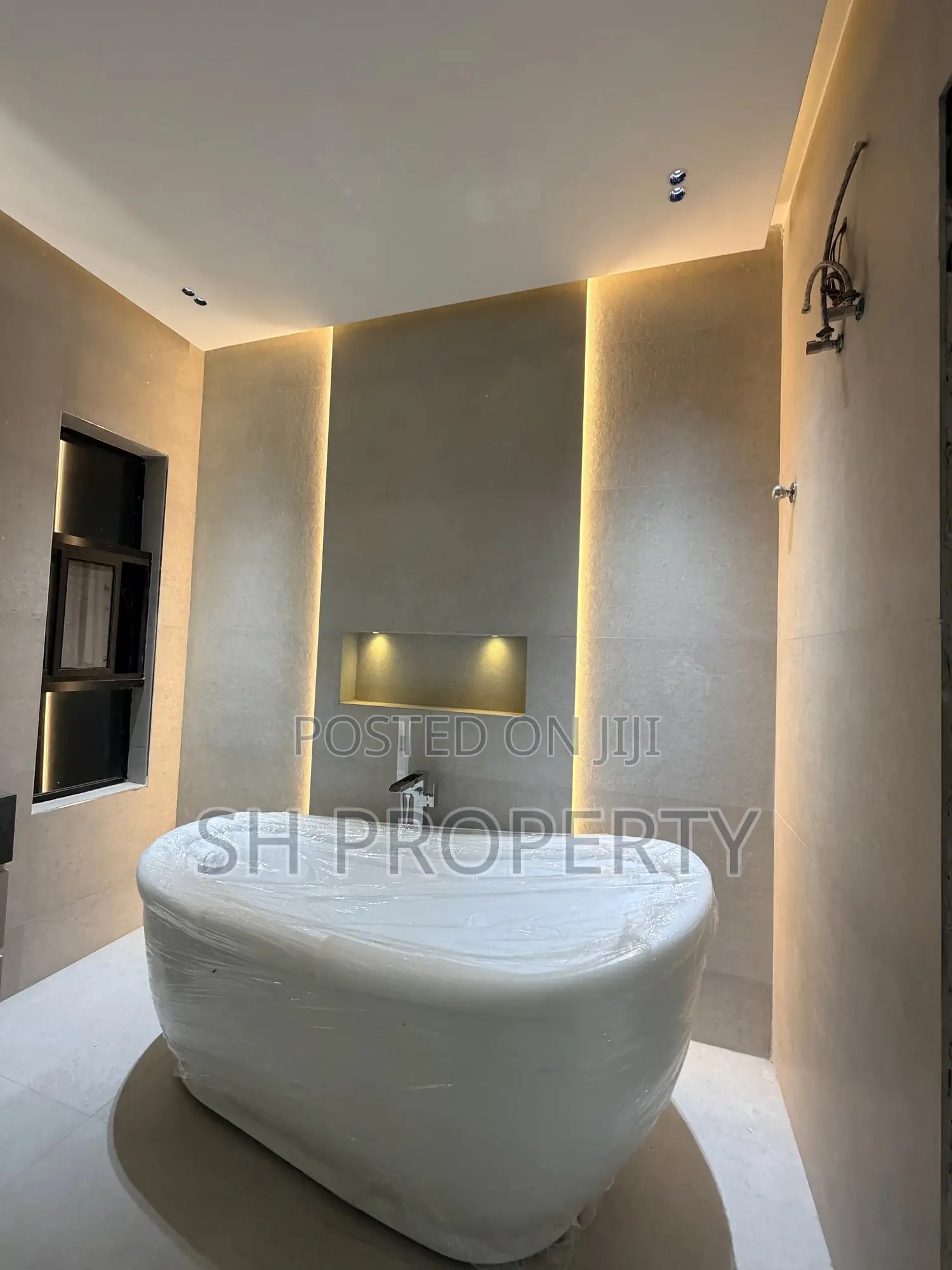 4bdrm House in East Legon Hills, Accra Metropolitan for sale