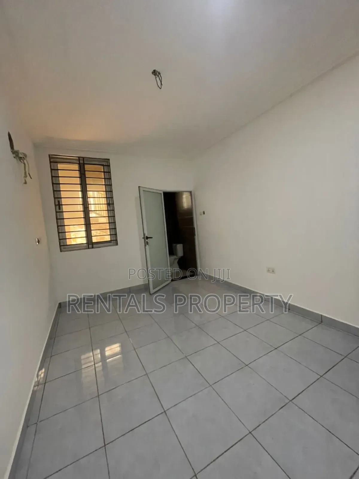 1bdrm Block of Flats in Adenta for rent