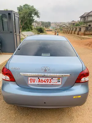 Toyota Belta 2010 Blue