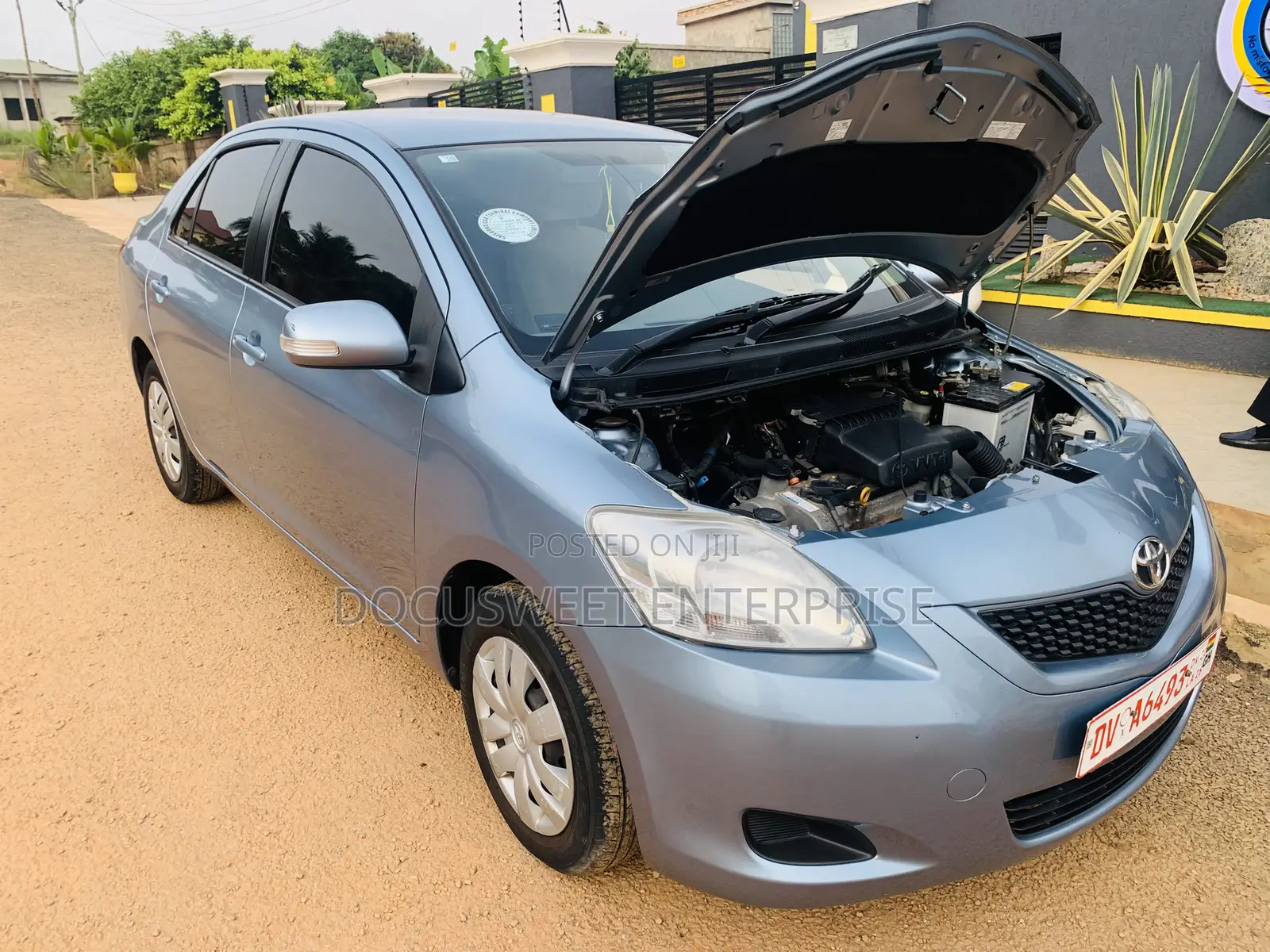 Toyota Belta 2010 Blue