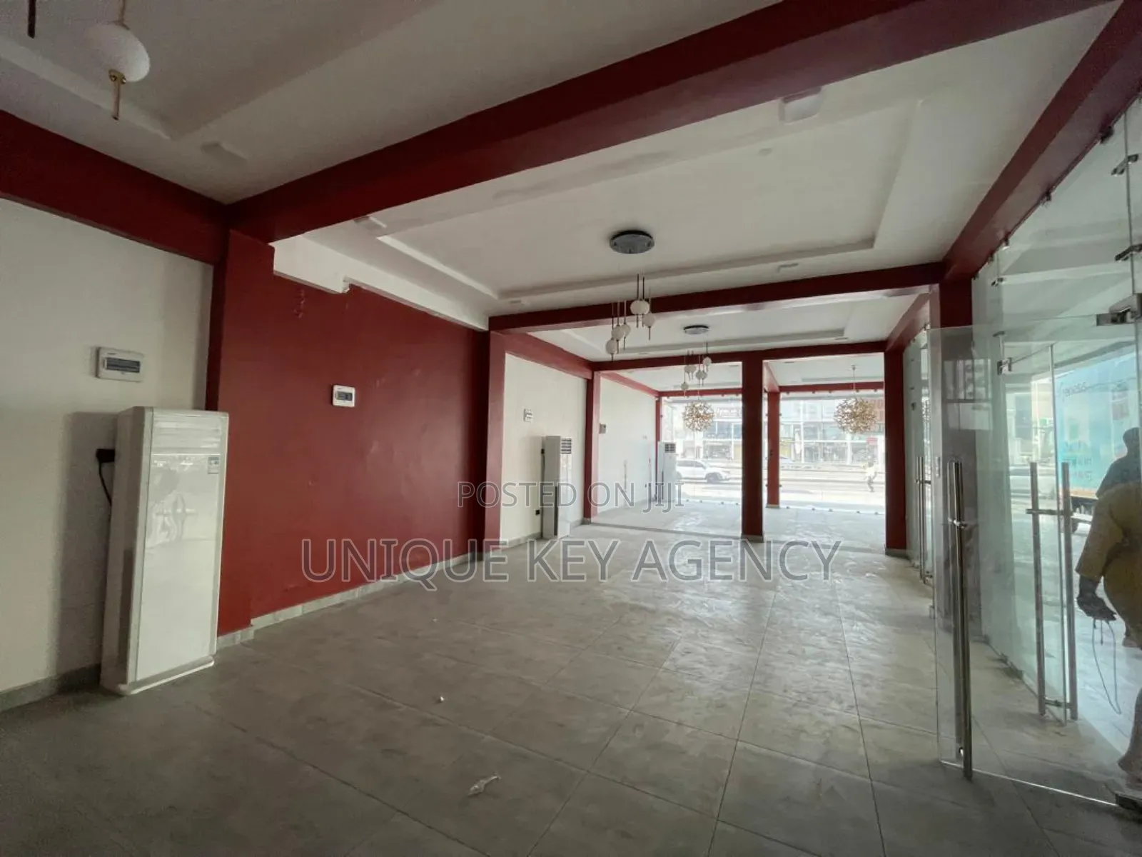 Shop to Let in East Legon