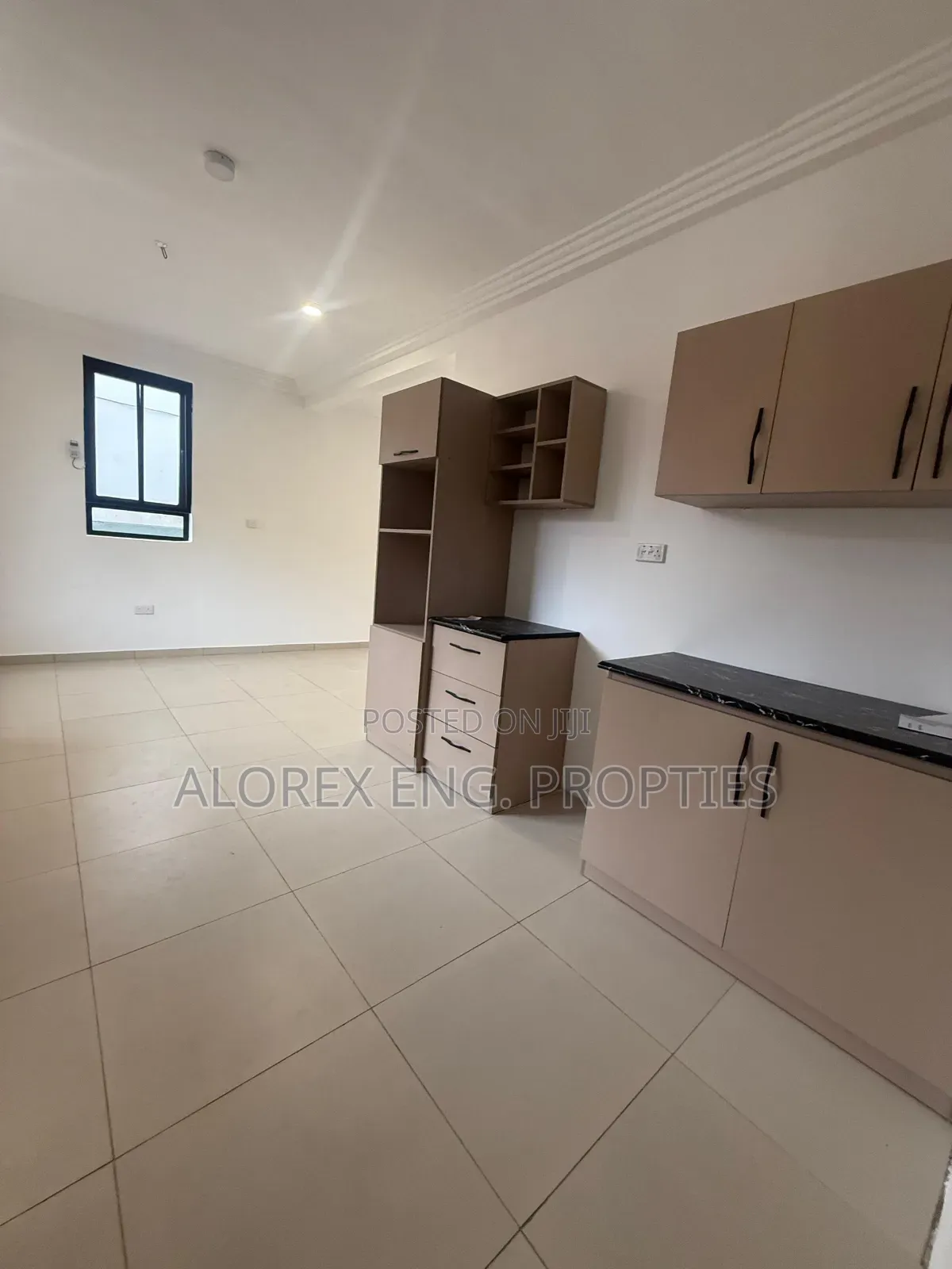 3bdrm House in $120,000, Adenta for sale