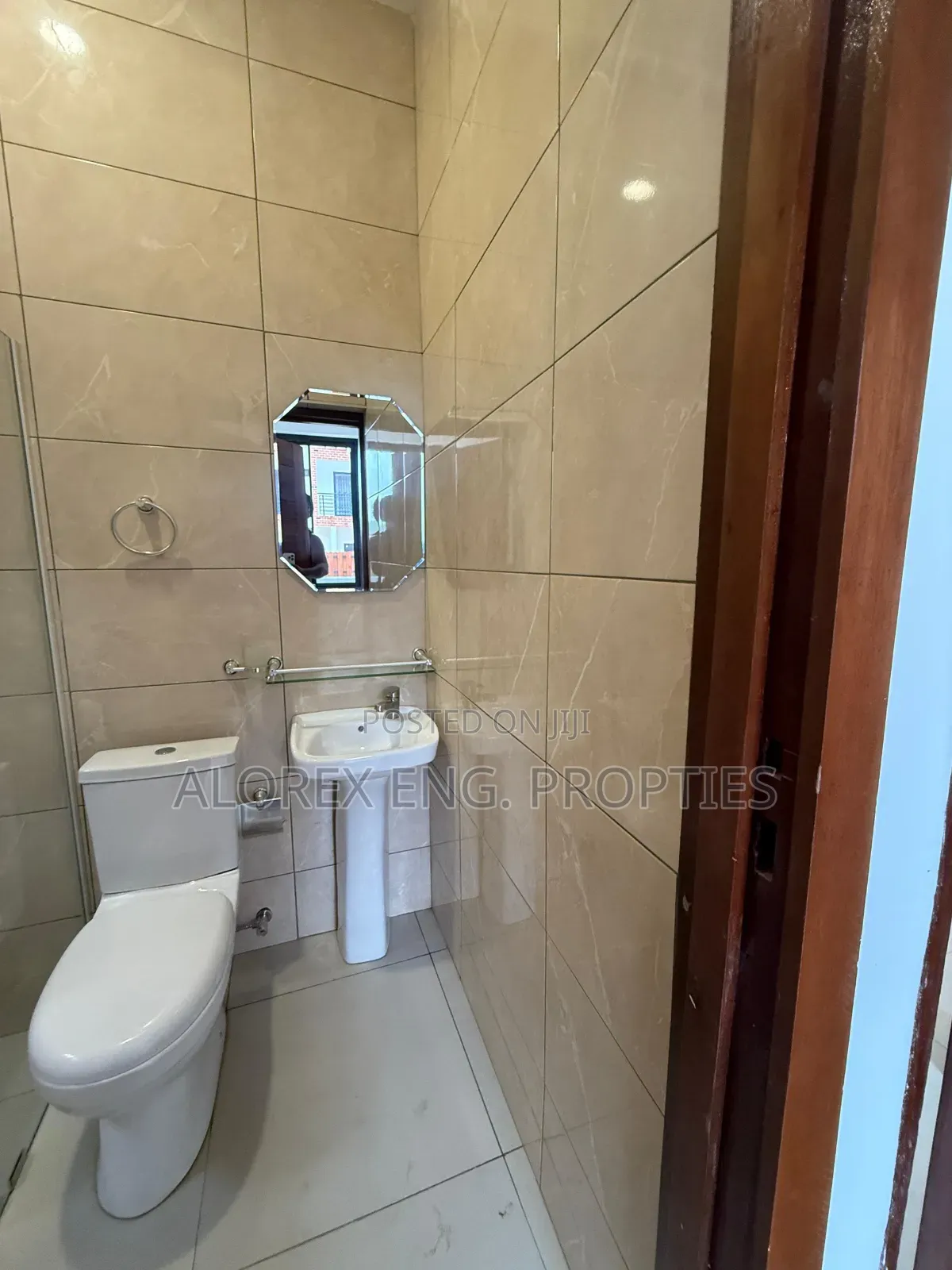 3bdrm House in $120,000, Adenta for sale