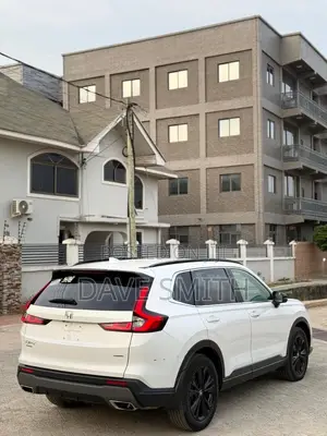Honda CR-V 2024 White