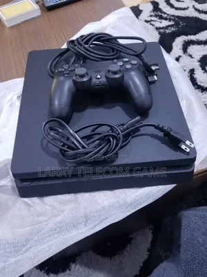 Play Station 4 Standard