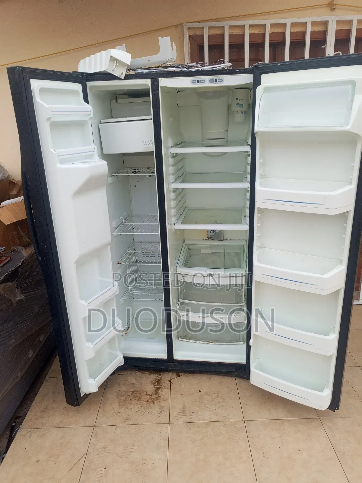 Refrigerator