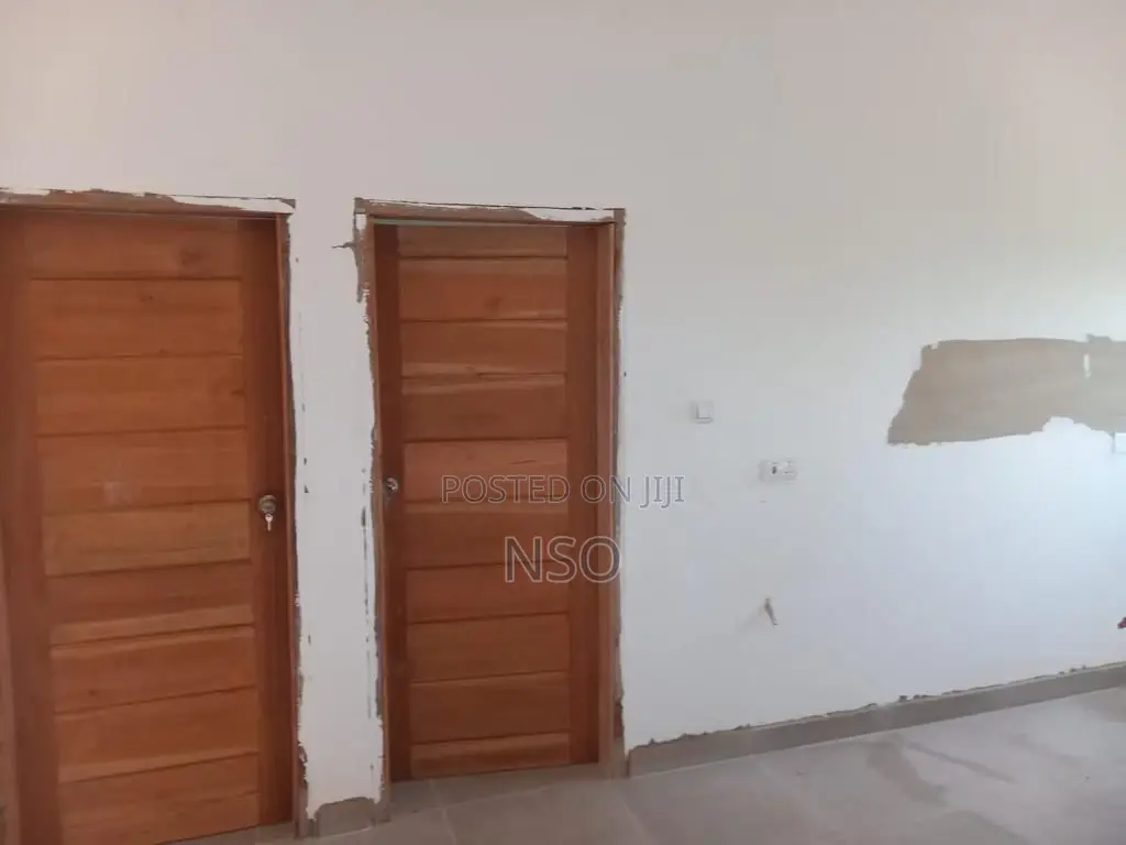 2bdrm Apartment in Redrow Estate, East Legon for sale