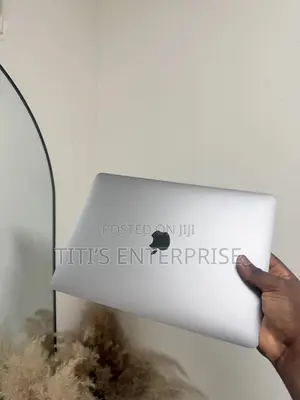 Laptop Apple MacBook Pro 2019 8GB Intel Core i5 HDD+SSD 256GB