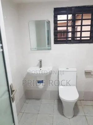 Press Top Wc With Half Stand Basin Set