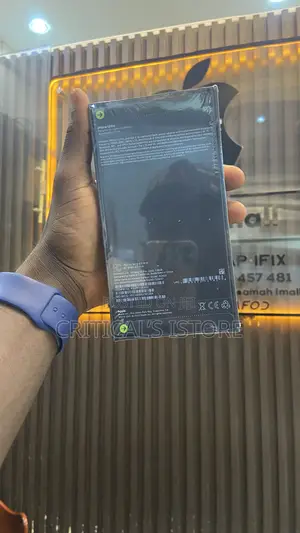 New Apple iPhone 13 Pro Max 128 GB Blue