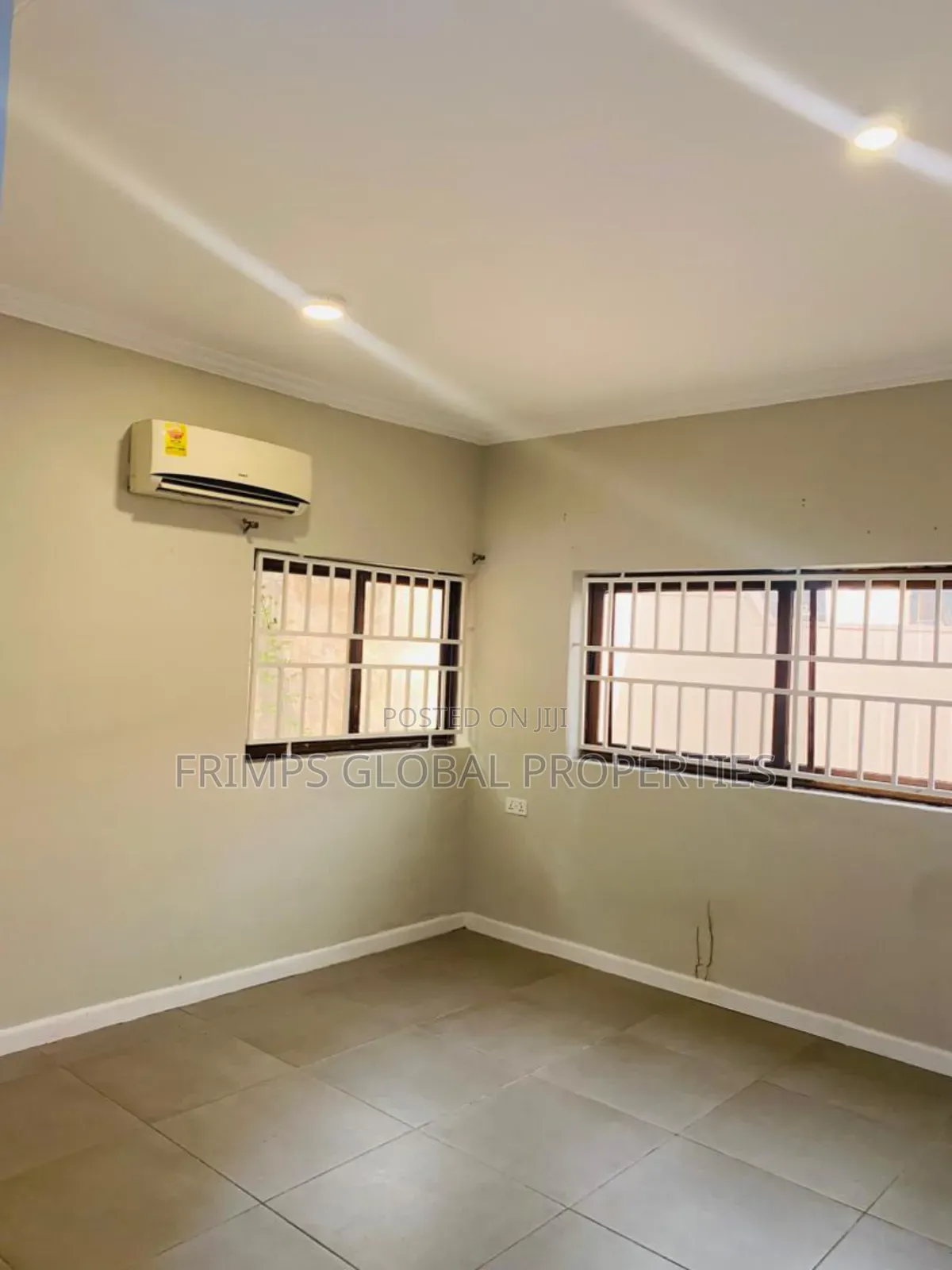 7bdrm House in East Legon for sale