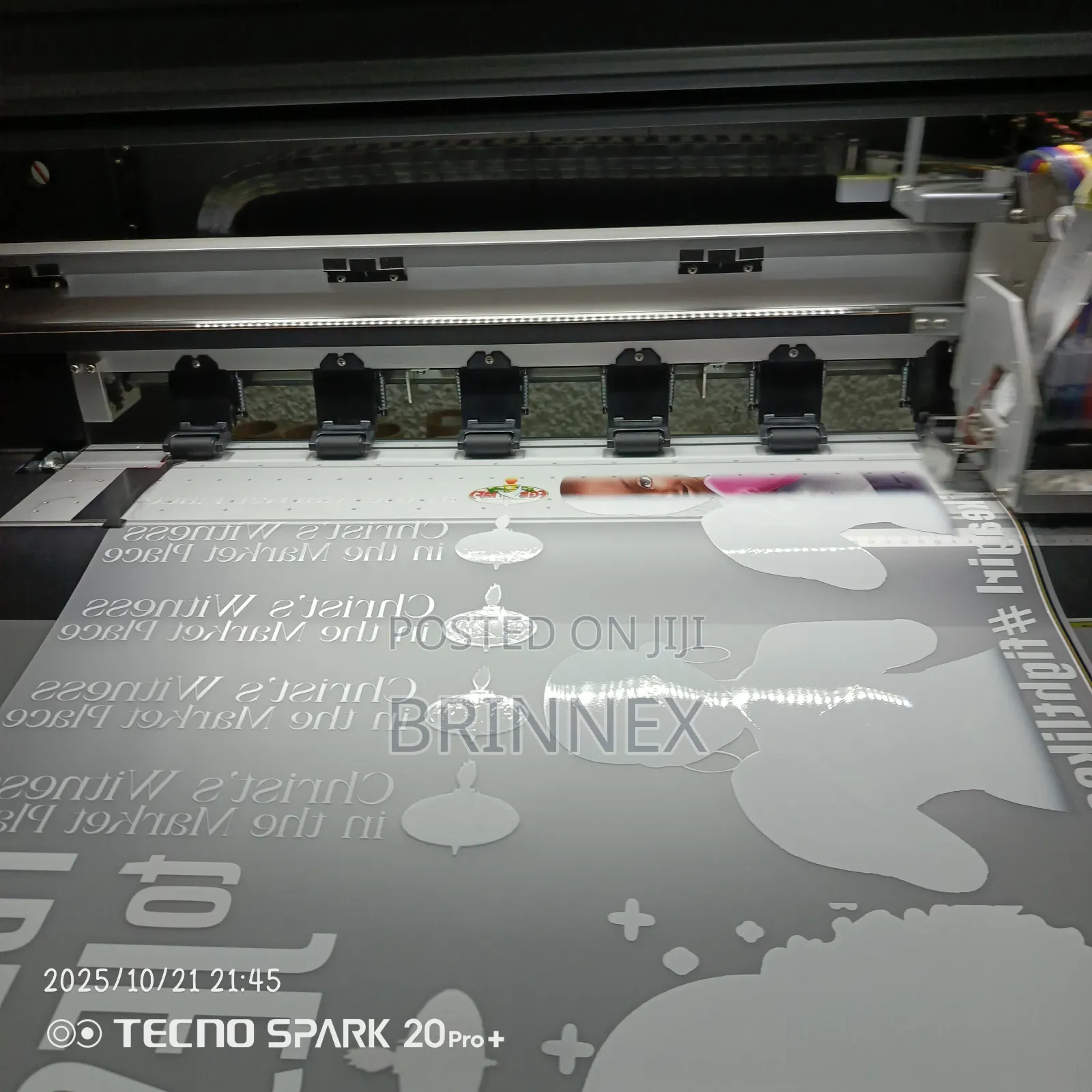 Print High Quality DTFS That Doesn't Fade.
