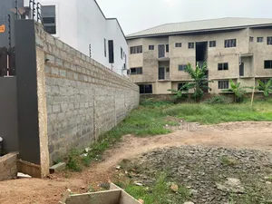 A Plot of Land for Sale in Atomic. Pillar 2. NBT
