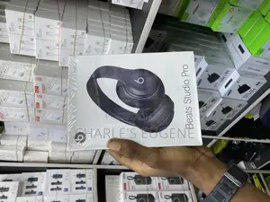 Beats Studio Pro Headset