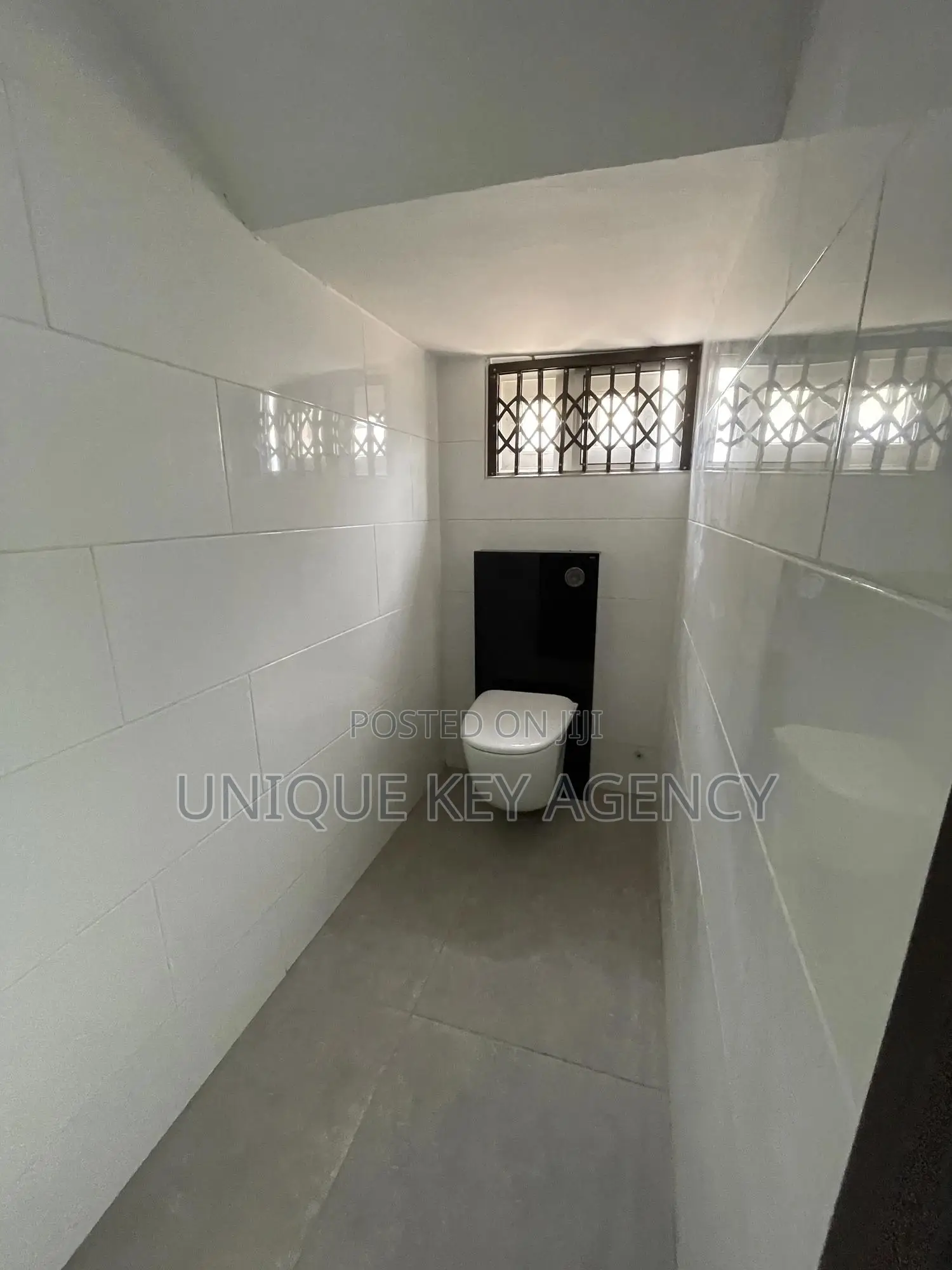 4bdrm House in Unique Key Agency, Spintex for sale