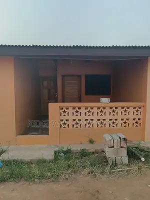 2bdrm House in Nungua Tema, Beach, Junction Mall Area for rent