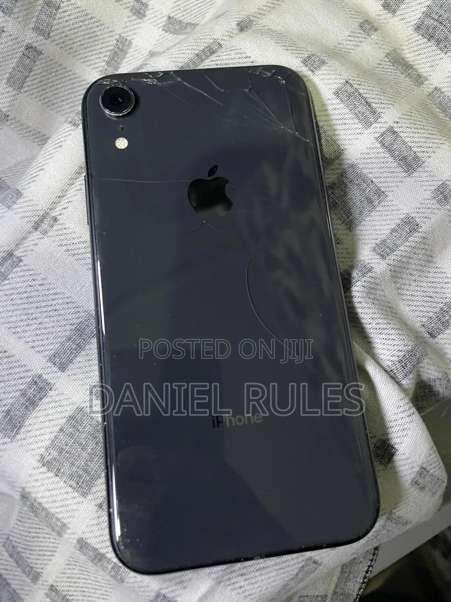 Apple iPhone XR 64 GB Black